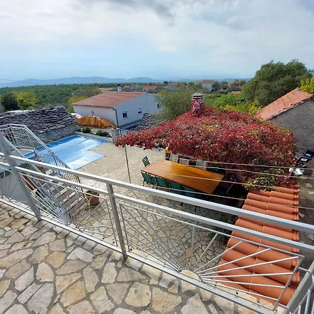 Apartment Studio-villa Dubravice